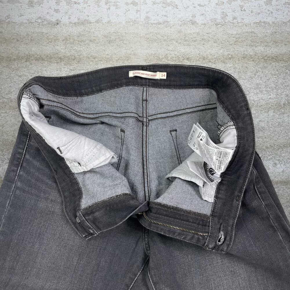 Vintage Y2K Levis Jeans 32x30 Mid Rise Skinny Jet Black Denim Subtle Logo - Picture 4 of 5
